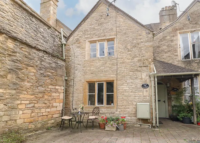 Coln Cottage